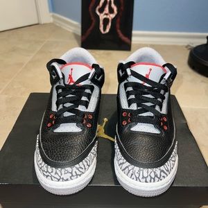 Air Jordan 3 Retro OG 'Black Cement' 2018